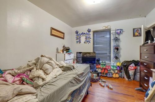 69 Emmett Ave, Derby CT 06418-1231 exterior