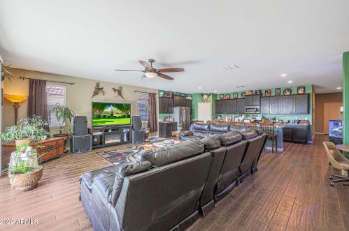 30285 Weldon Ave, Buckeye AZ 85396-6828 exterior