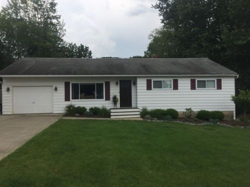 1112 Murray Hill Rd, Vestal, NY 13850-3836