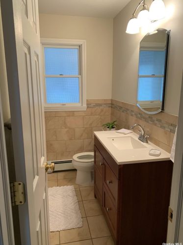 95 Franklin Ave, Elwood NY  11731-2335 exterior