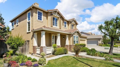 5431 Homewood Way, Riverbank, CA 95367-9518
