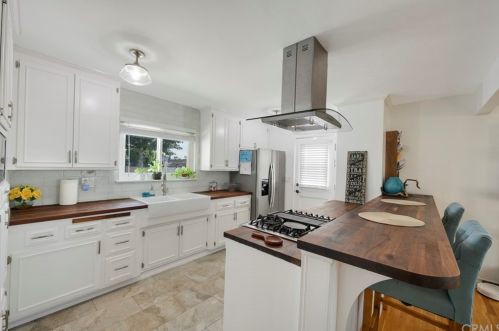 11661 Waverly Dr, Garden Grove, CA 92840-2331
