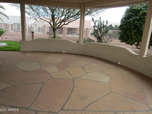 15179 Las Brizas Ln, Sun City AZ 85375-2827 exterior