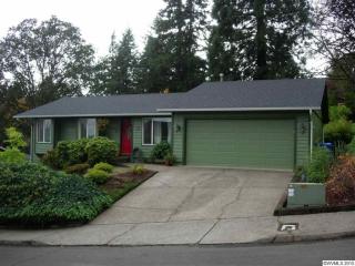 327 Hosanna Ct, Salem, OR 97304-3507