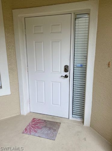 9251 Spring Run Blvd, Bonita Springs, FL 34135-3609