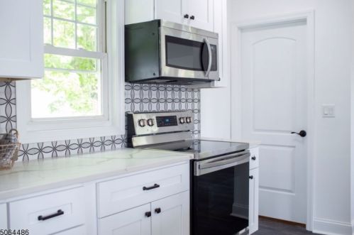 12 Sampson Ave, Dover NJ  07801-2734 exterior