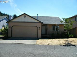 4330 138th Pl, Portland, OR 97236-3567