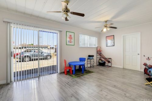 1401 Villa St, Riverside CA 92507-1332 exterior