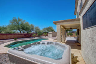 17081 Aberdeen Dr, Sun City, AZ 85374-6874