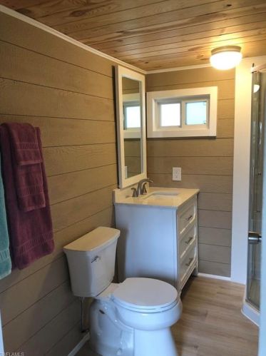 5157 Sandpiper Dr, Saint James City FL  33956-2837 exterior