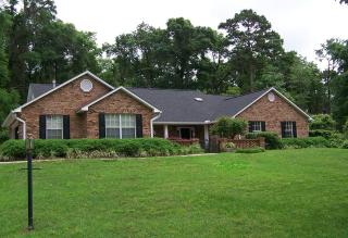 414 Frank Shaw Rd, Tallahassee, FL 32312-1038