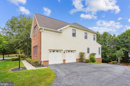 15046 Gaines Mill Cir, Haymarket VA  20169-4500 exterior