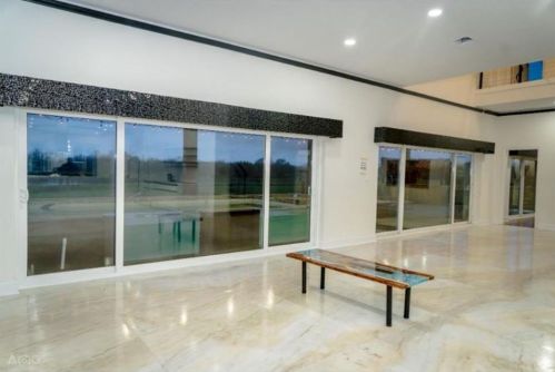 703 Leaning Oak Trl, Richmond TX  77406-4653 exterior