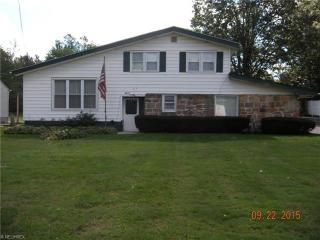 233 Catherine St, Youngstown, OH 44505-1503