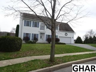 540 Indian Run Dr, Hummelstown, PA 17036-8740