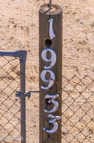 19933 Rainbow Trl, Buckeye, AZ 85326-4329