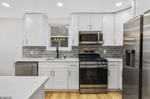 48 Oakland St, Irvington NJ  07111-2005 exterior