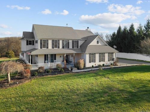 168 Shaw Rd, Middletown, NY 10941-3242