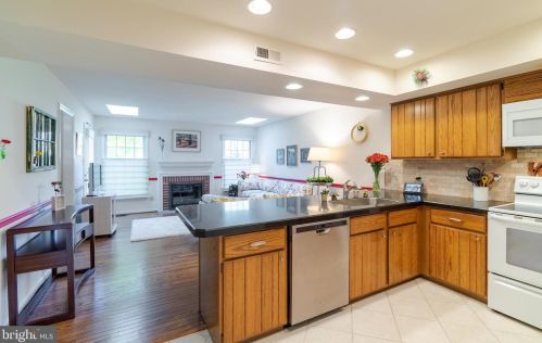 284 Conway Cir, Prospectville PA exterior