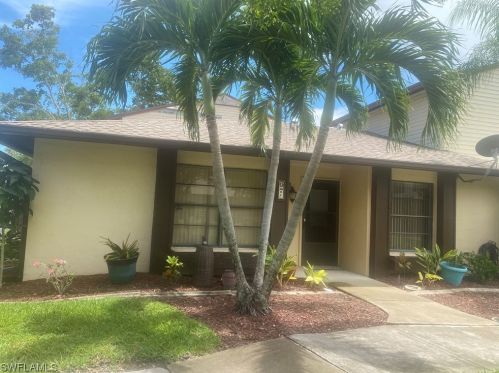 631 12th Ave, Cape Coral, FL 33990-2918