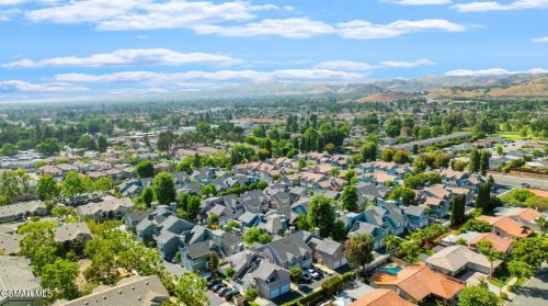 1854 Rory Ln, Simi Valley CA  93063-4374 exterior