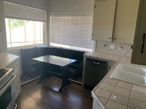 443 Hills Ferry Rd, Newman CA  95360-9701 exterior