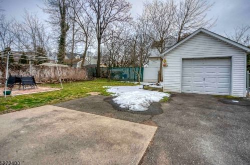 2081 Whittier St, Rahway NJ  07065-4306 exterior
