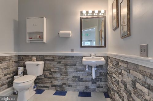 397 Kunkel Ave, Hummelstown PA  17036-9337 exterior