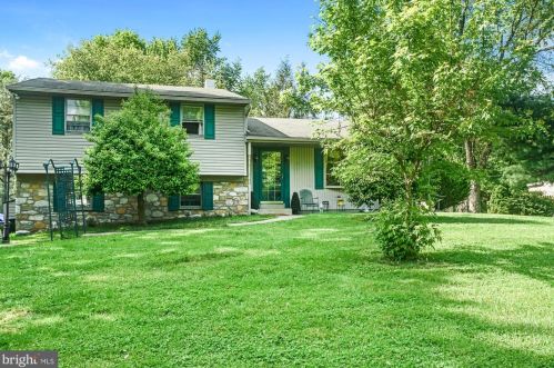 1501 Vernon Rd, Blue Bell, PA 19422-3525