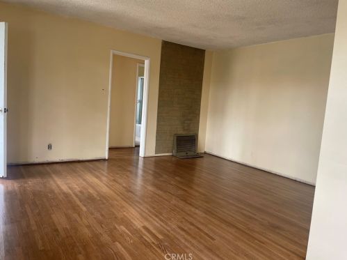 14011 Albertson Ave, Compton, CA 90222-3734