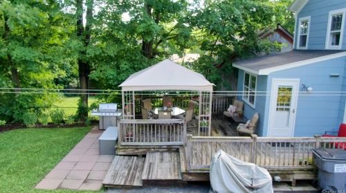 11 Third St, Warwick NY  10990-1633 exterior