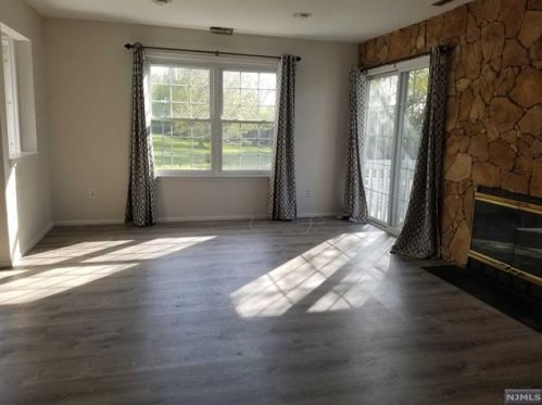 9 Cliff Dr, Englewood NJ  07631-5056 exterior