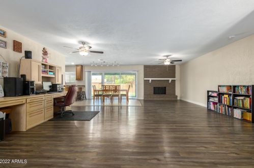 14028 39th Ave, Phoenix AZ 85029-3119 exterior