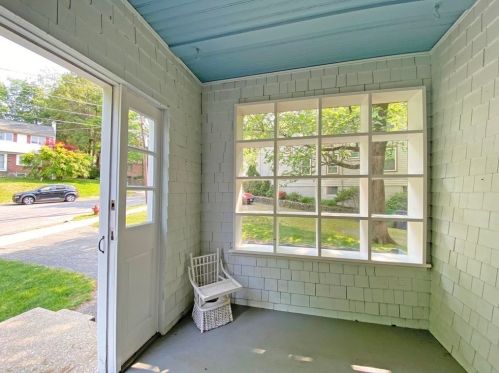 115 Mount Vernon St, Newton MA  02465-2559 exterior