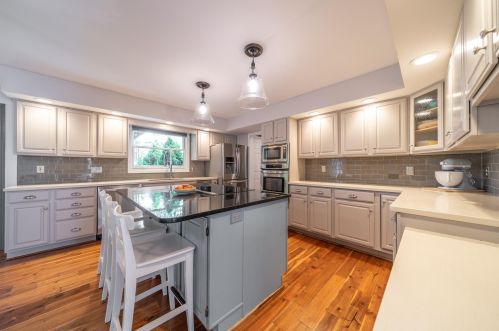 9221 Tranquility Dr, Florence KY  41042-9694 exterior