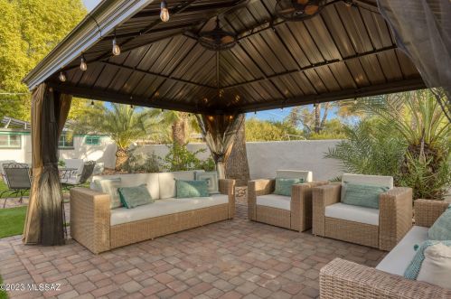 2434 8th St, Tucson AZ  85719-5623 exterior