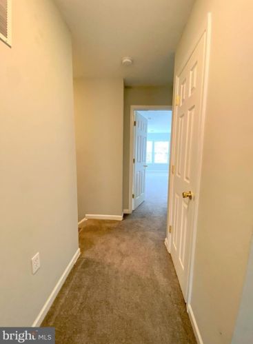 179 Dunlap Dr, Charles Town WV  25414-6509 exterior