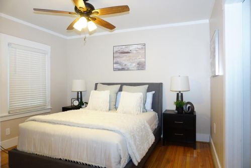 1862 39 Ave, Oakland CA 94619-1211 exterior