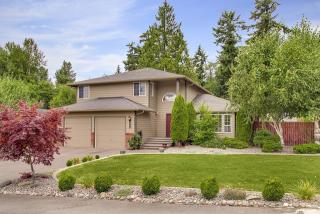 12101 140th Street Ct, Puyallup, WA 98374-3595