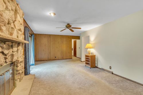 171 57 Ave, Kenosha WI 53144-7226 exterior