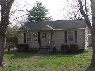 2634 Kenwood Dr, Hopkinsville, KY 42240-3718