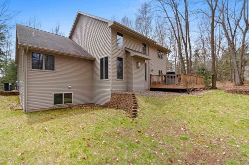 3408 Blackberry Ln, Green Bay, WI 54313-8779