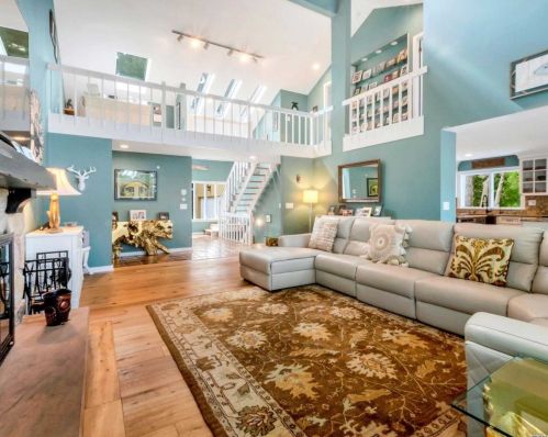 400 Windjammer Dr, Southold NY  11971-2217 exterior