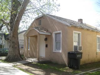 2710 39th St, Sacramento CA  95817-2917 exterior