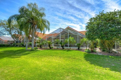 18912 Place Marquette, Lutz FL  33558-5312 exterior