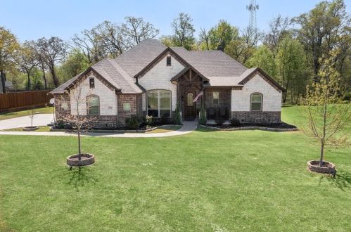 2903 Mallard Dr, Greenville TX  75402 exterior