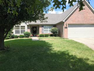 4800 Wesley Ct, Lexington, KY 40515-1188