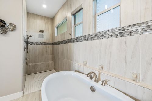 54885 Madagascar Way, La Quinta CA  92253-8077 exterior