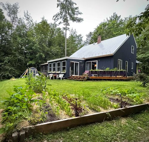 118 Mountain View Rd, Ellsworth NH  03223-4268 exterior