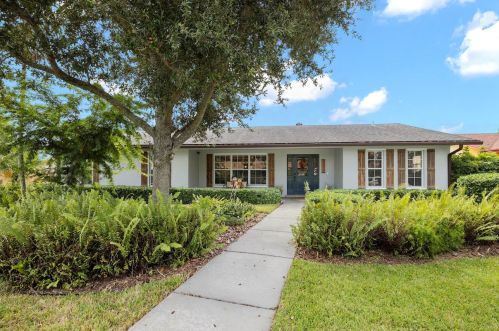 1310 27th Pl, Boynton Beach, FL 33426-7836